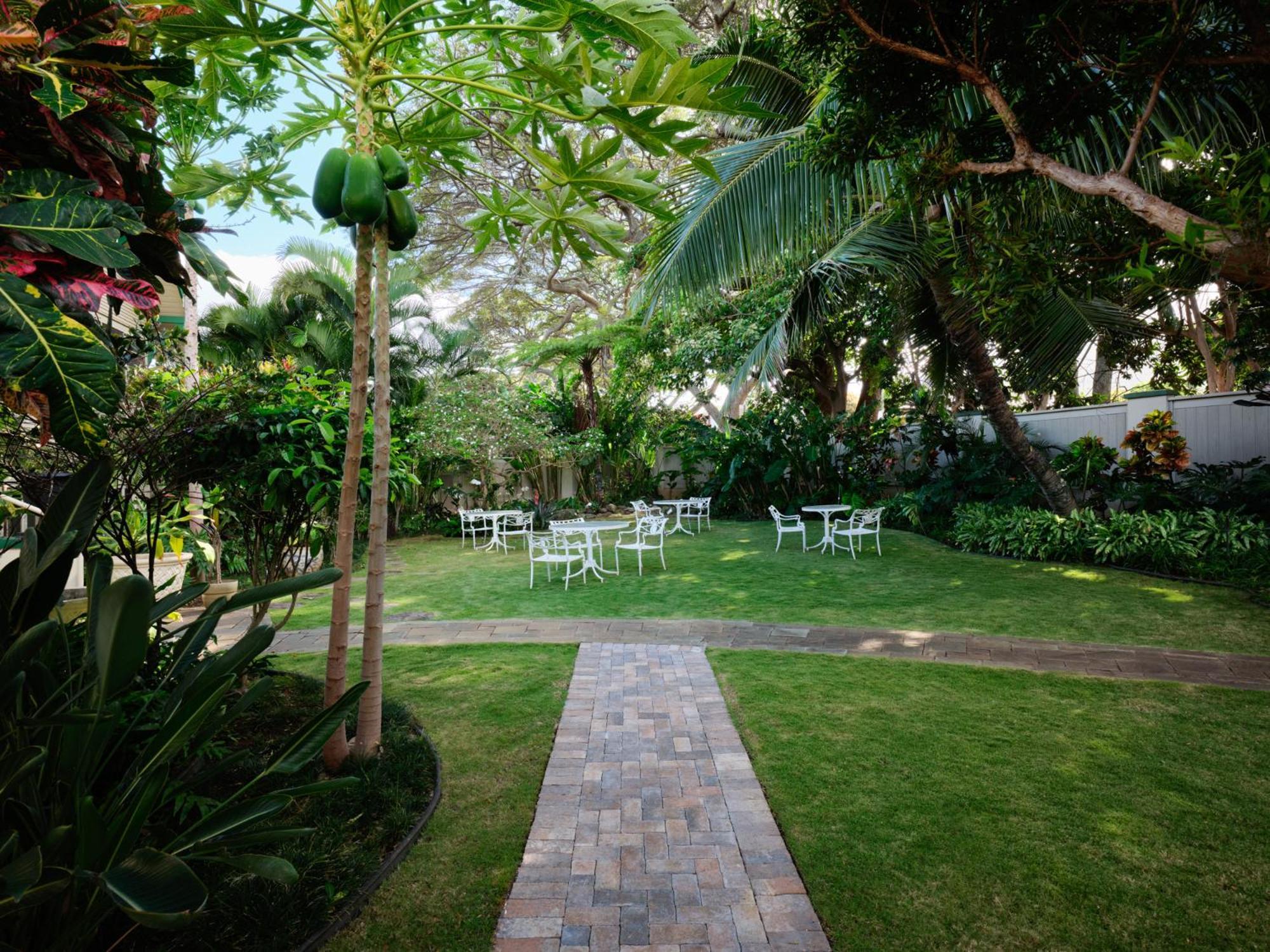 The Historic Wailuku Inn Maui Экстерьер фото